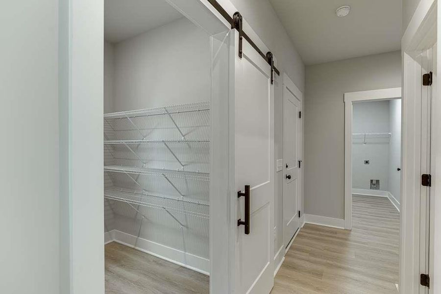 Spacious, unfurnished interior of a new home in , Jefferson (Image 13).