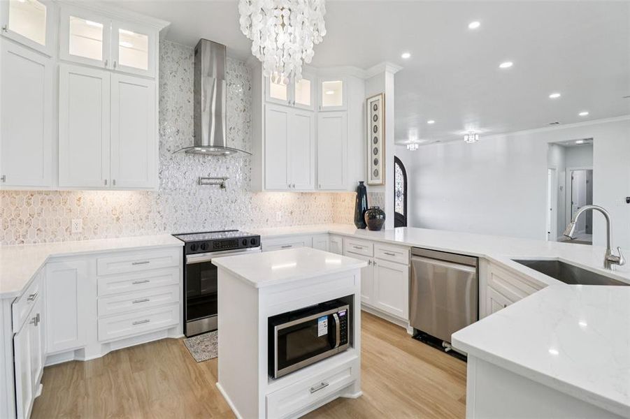 Furnished interior view inside a new home in , Leonard (Image 8). Furnished interior view inside a new home in , Leonard (Image 8).