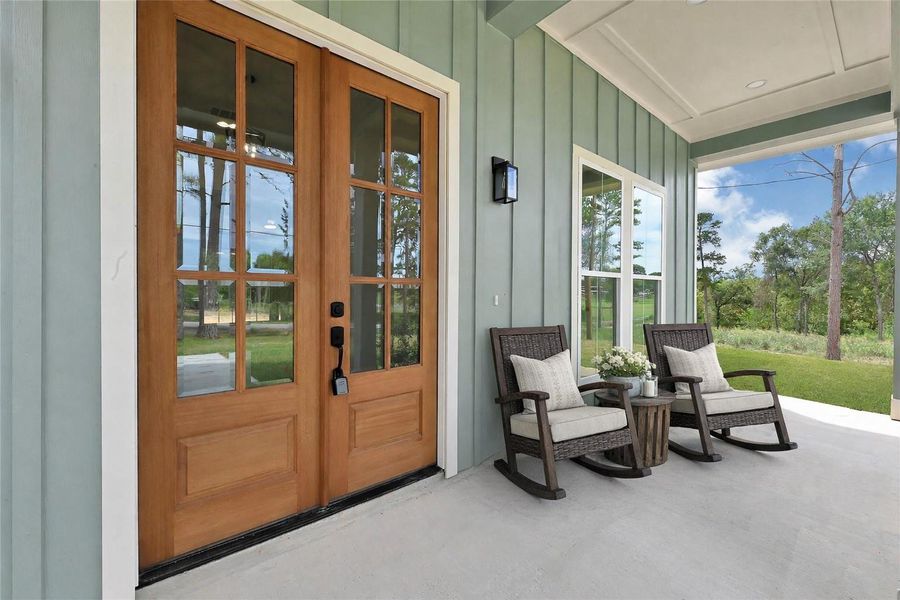 Exterior details and patio area of a home in , Plantersville (Image 3).
