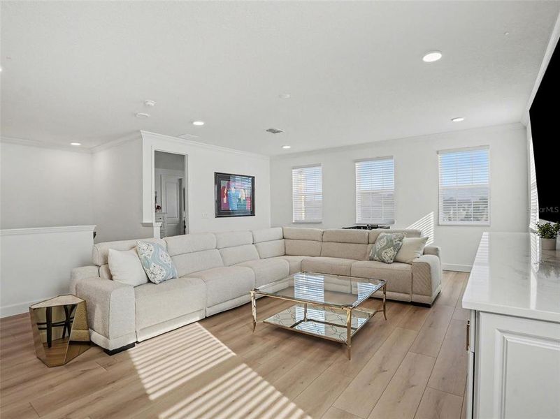 Furnished interior view inside a new home in , Oviedo (Image 14).