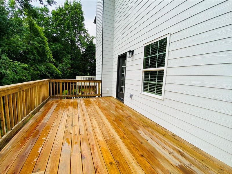 Exterior details and patio area of a home in , Lawrenceville (Image 27).