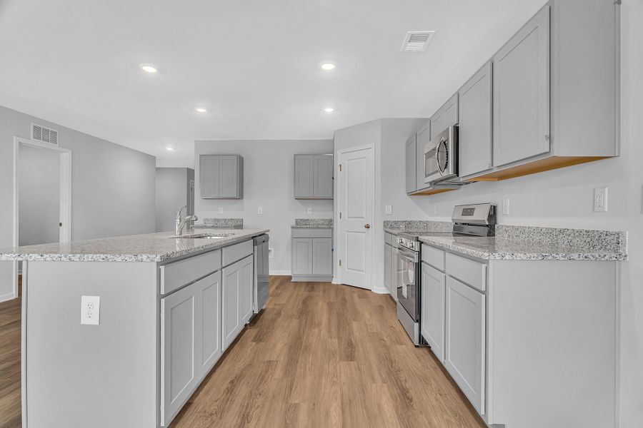 1,842sf New Home in Conway, SC.  - Slide 15