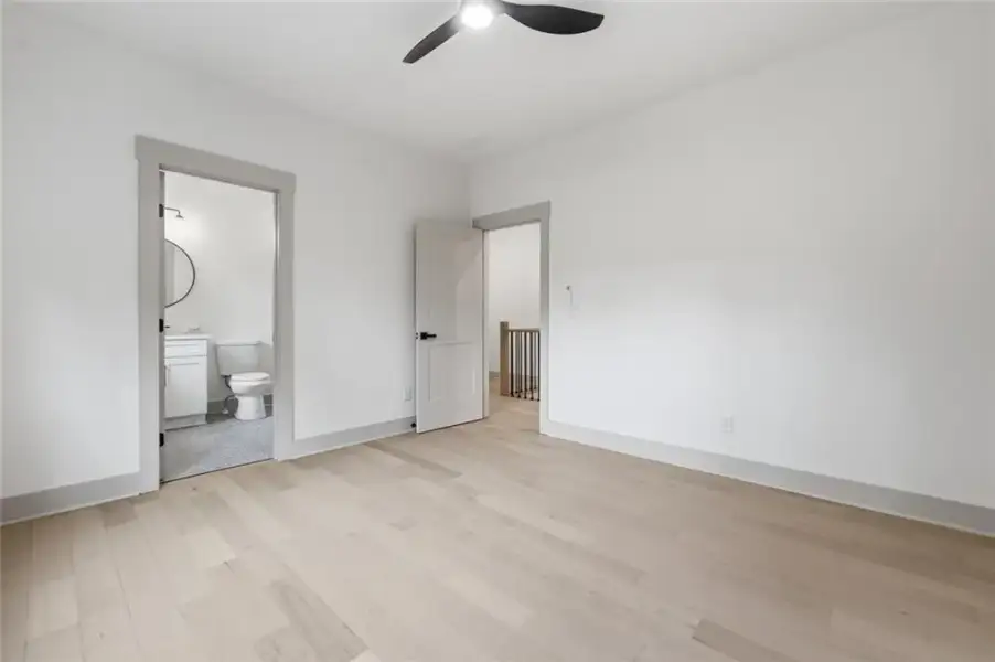 Spacious, unfurnished interior of a new home in , Hull (Image 22).