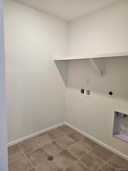 Spacious, unfurnished interior of a new home in The Cottages Collection at Ridgeline Vista, Brighton (Image 21). Spacious, unfurnished interior of a new home in The Cottages Collection at Ridgeline Vista, Brighton (Image 21).