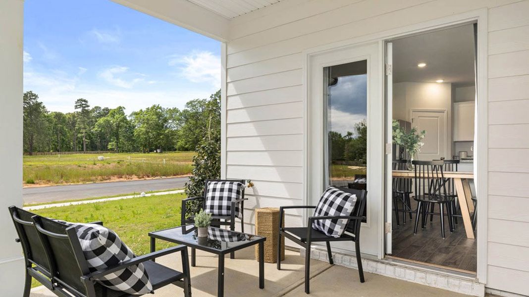 Representative exterior details of a home built from the Plan by D.R. Horton in Wrenfield at Chanticleer, North Augusta (Image 4). Representative exterior details of a home built from the Plan by D.R. Horton in Wrenfield at Chanticleer, North Augusta (Image 4).