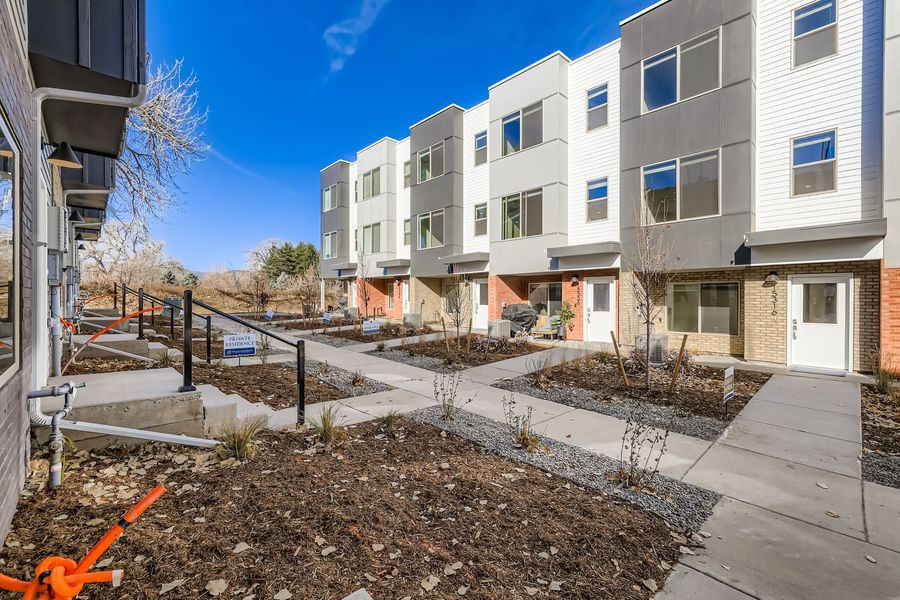 1,087sf New Home in Arvada, CO. - Slide 27 1,087sf New Home in Arvada, CO. - Slide 27