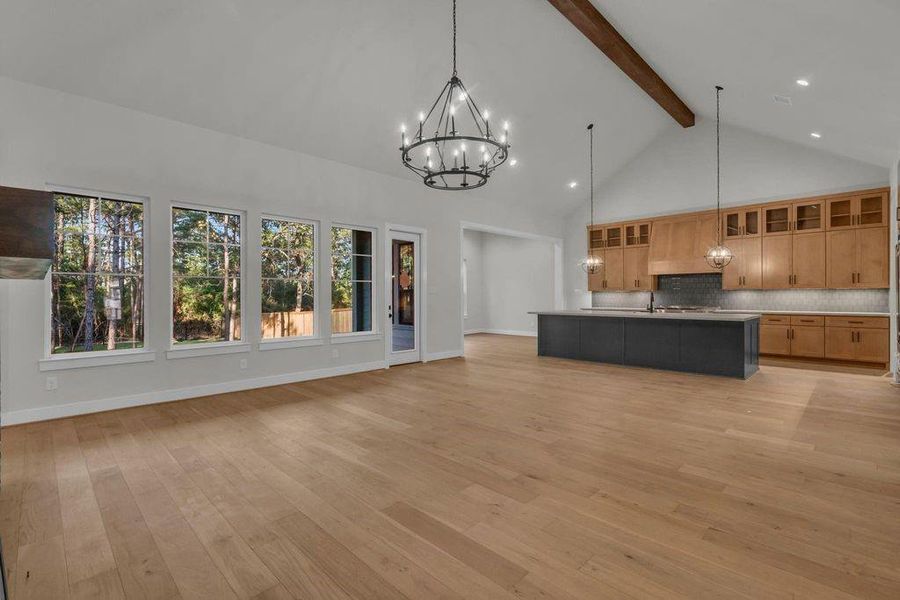 Spacious, unfurnished interior of a new home in Kresston, Montgomery (Image 15).