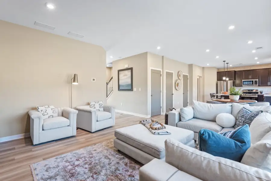 Representative furnished interior of a home built from the Greenbriar by Fischer Homes in Three Rivers, Rome (Image 10).