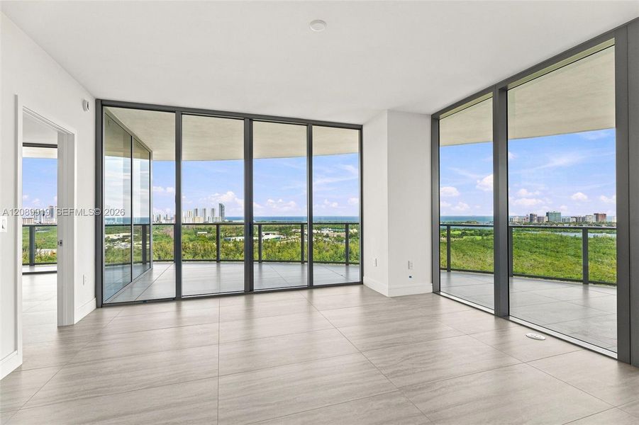 Spacious, unfurnished interior of a new home in , North Miami (Image 40).