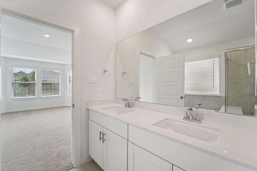 Furnished interior view inside a new home in Southwinds, Baytown (Image 11). Furnished interior view inside a new home in Southwinds, Baytown (Image 11).