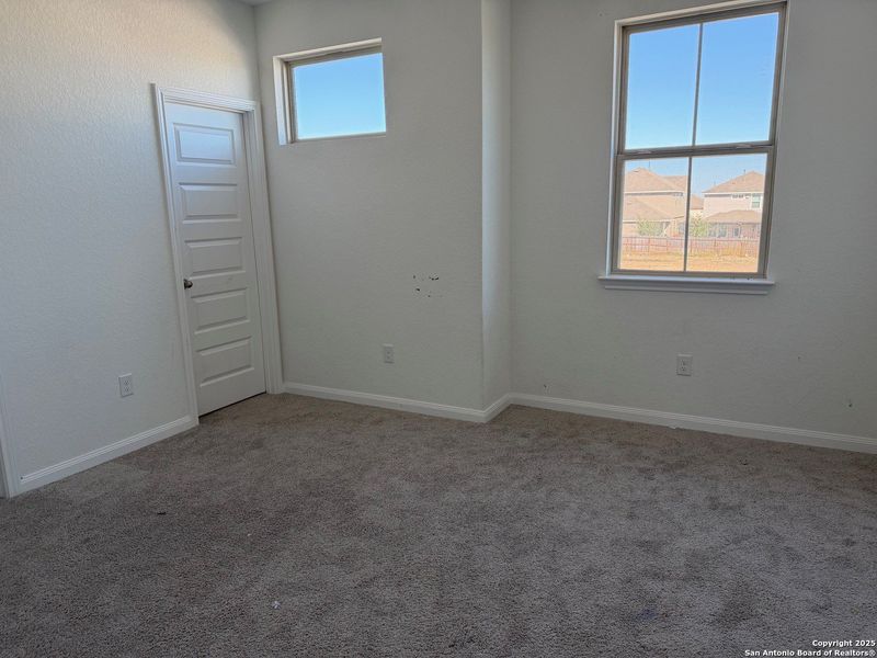 Spacious, unfurnished interior of a new home in Knox Ridge, Converse (Image 15). Spacious, unfurnished interior of a new home in Knox Ridge, Converse (Image 15).