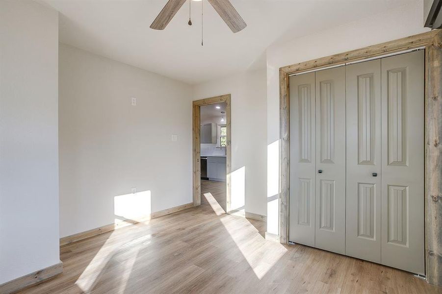 Spacious, unfurnished interior of a new home in , Weatherford (Image 19).
