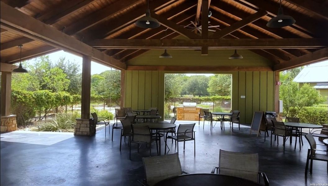 Community amenities in The Crossvine, Schertz (Image 36).