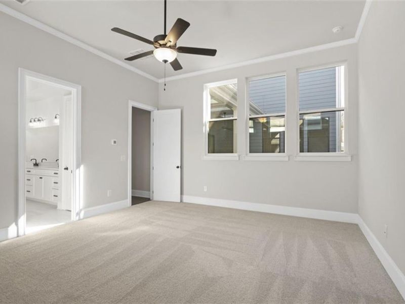 Spacious, unfurnished interior of a new home in The Village at Towne Lake, Woodstock (Image 24).