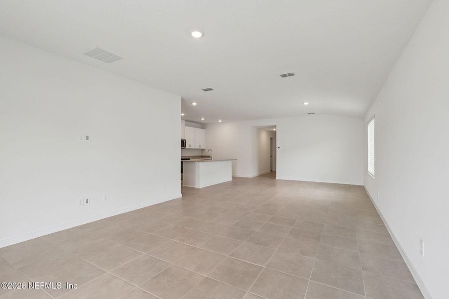 Spacious, unfurnished interior of a new home in Lakes at Bella Lago - Signature Series, Green Cove Springs (Image 15).