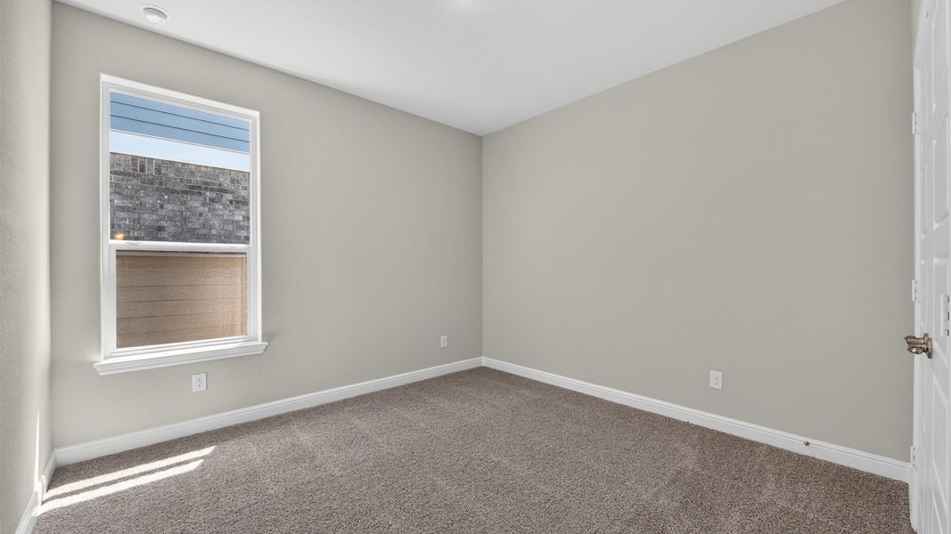 Representative unfurnished interior of a home built from the Desert Willow by D.R. Horton in Treeline, Justin (Image 31).
