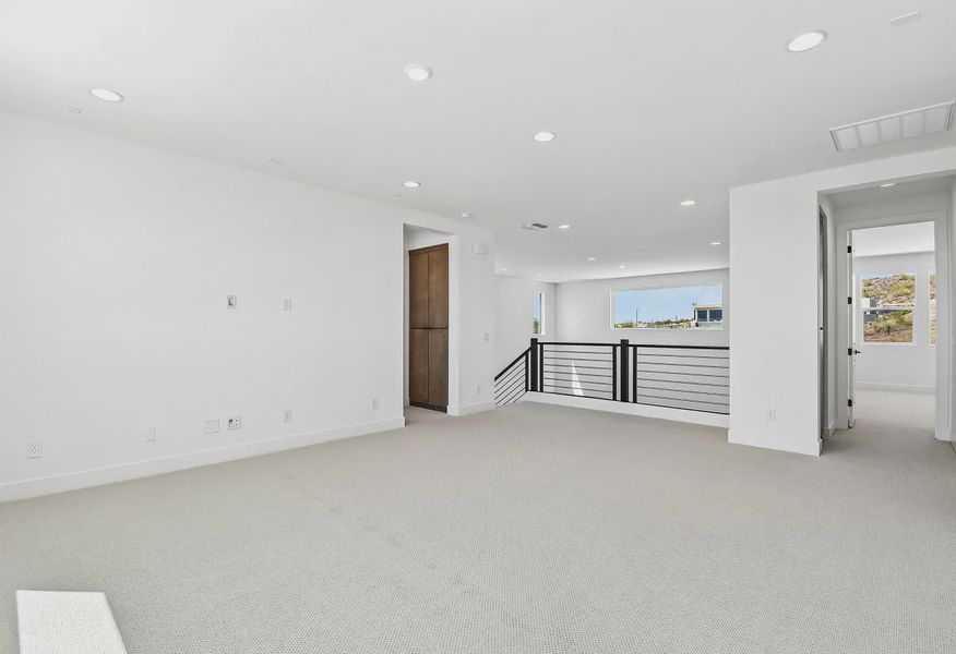 Loft - 9 of 15