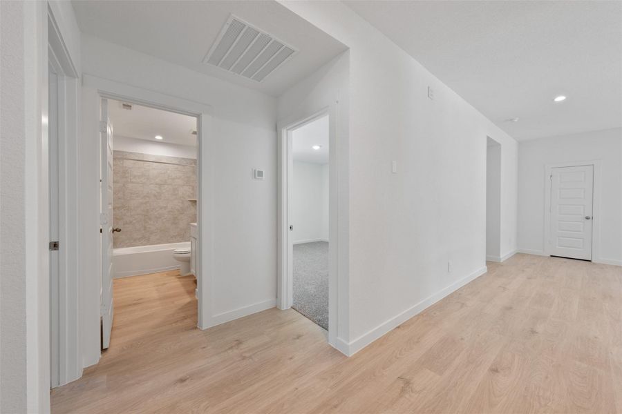 Spacious, unfurnished interior of a new home in Tamarron, Fulshear (Image 19). Spacious, unfurnished interior of a new home in Tamarron, Fulshear (Image 19).