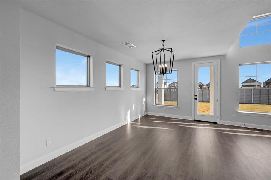 Spacious, unfurnished interior of a new home in Treeline, Justin (Image 36).