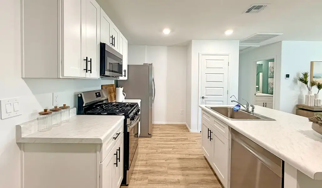 Furnished interior view inside a new home in Sorrel Ridge Estates, Tucson (Image 8).