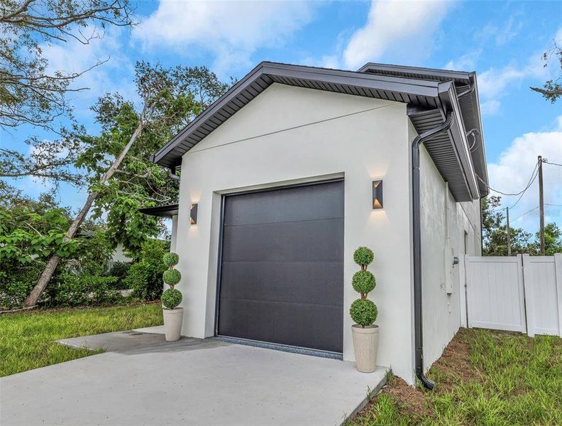 Front exterior of a new home in , St. Petersburg, FL, highlighting curb appeal (Image 25). Front exterior of a new home in , St. Petersburg, FL, highlighting curb appeal (Image 25).
