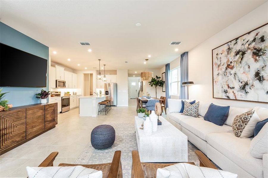 Furnished interior view inside a new home in Pasadena Ridge Master, Zephyrhills (Image 10).