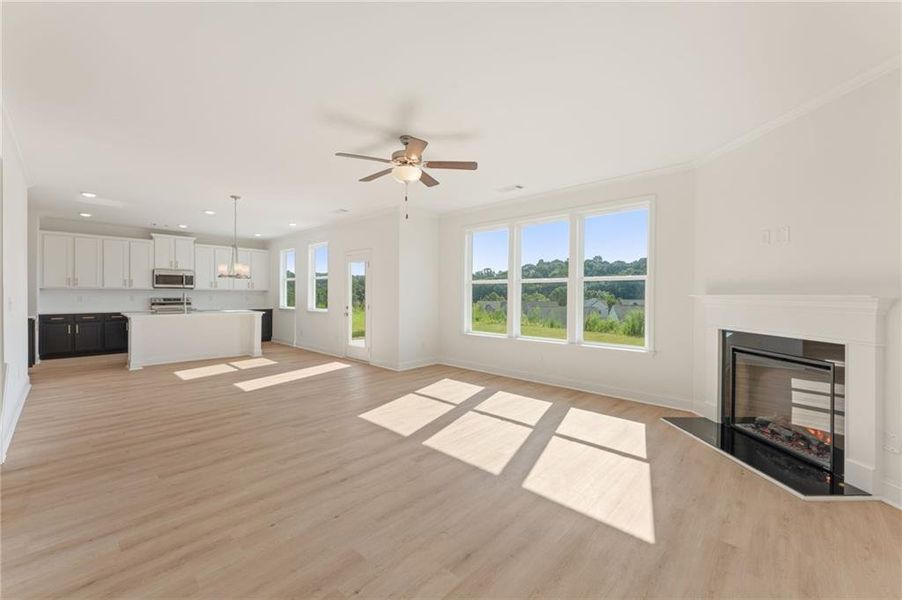 Spacious, unfurnished interior of a new home in Clark Farms, Flowery Branch (Image 11).