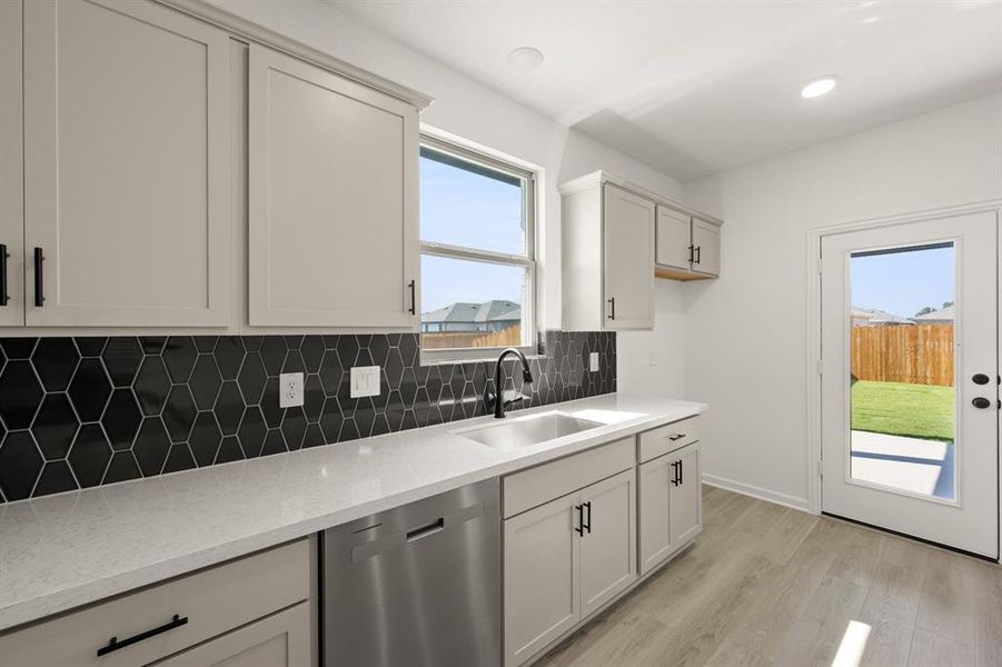 3132 Areca- Kitchen-5 3132 Areca- Kitchen-5