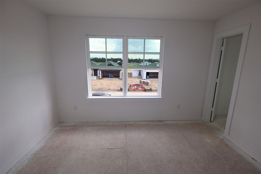 Spacious, unfurnished interior of a new home in Indian Springs, Crosby (Image 24).