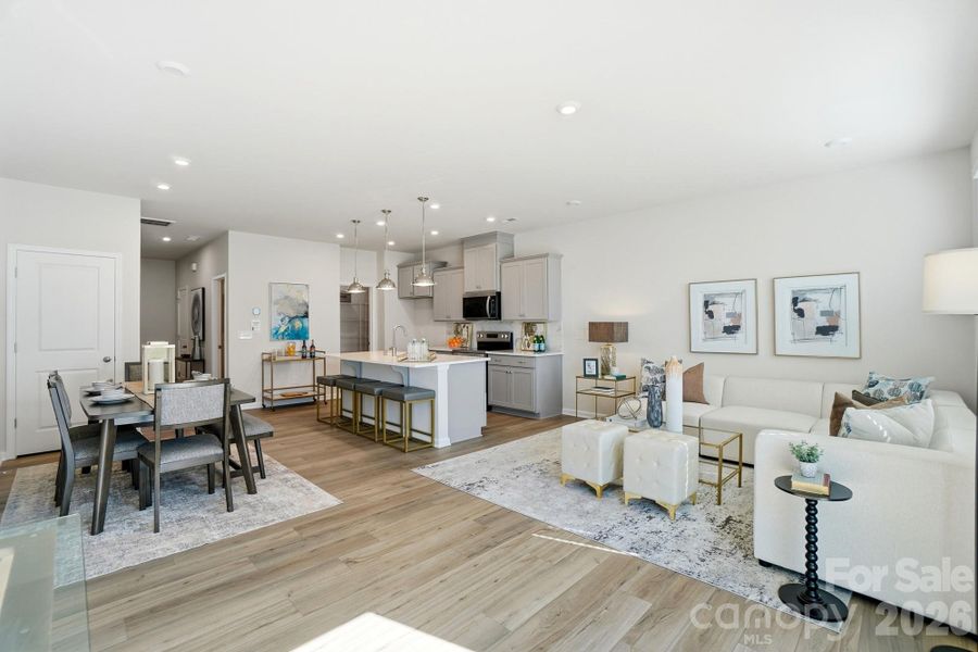 For representation purposes of floorplan only, actual homesite is under construction and design and structural options may vary For representation purposes of floorplan only, actual homesite is under construction and design and structural options may vary