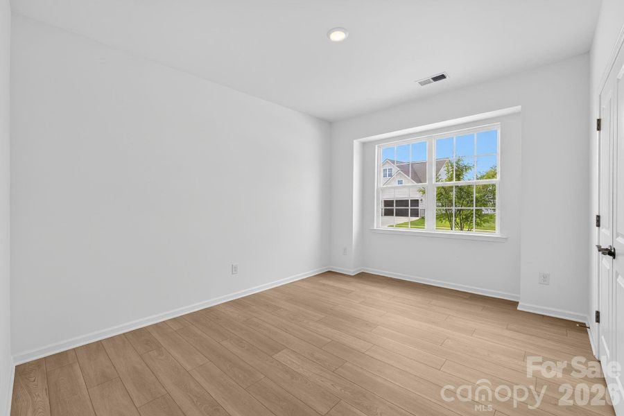 Spacious, unfurnished interior of a new home in Roselyn, Lancaster (Image 27). Spacious, unfurnished interior of a new home in Roselyn, Lancaster (Image 27).