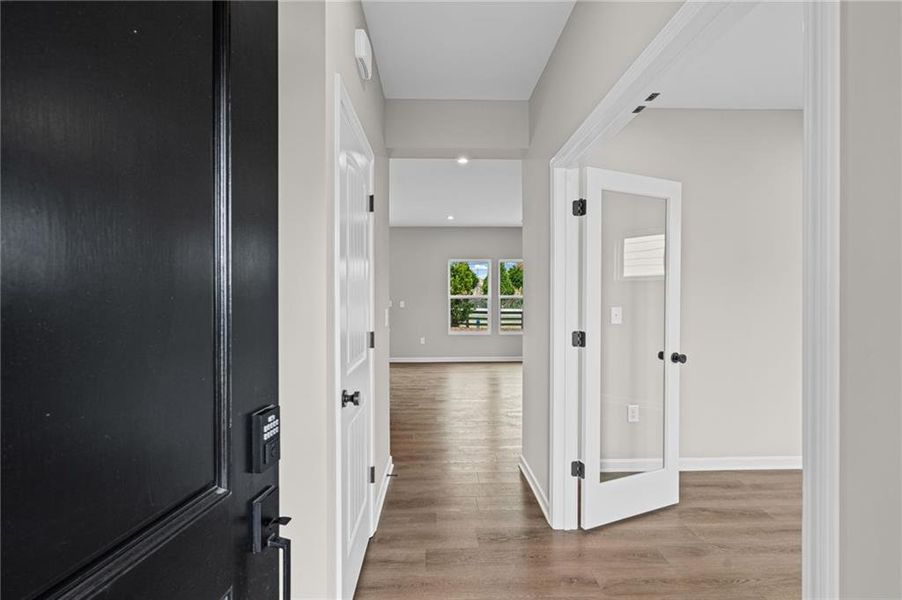 Spacious, unfurnished interior of a new home in Crossvine Estates, Braselton (Image 21).