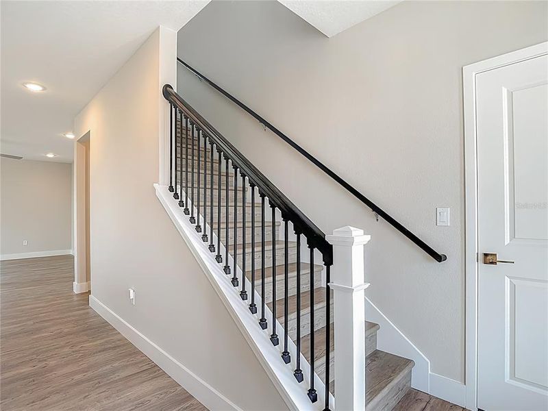 Spacious, unfurnished interior of a new home in , Hernando Beach (Image 62).
