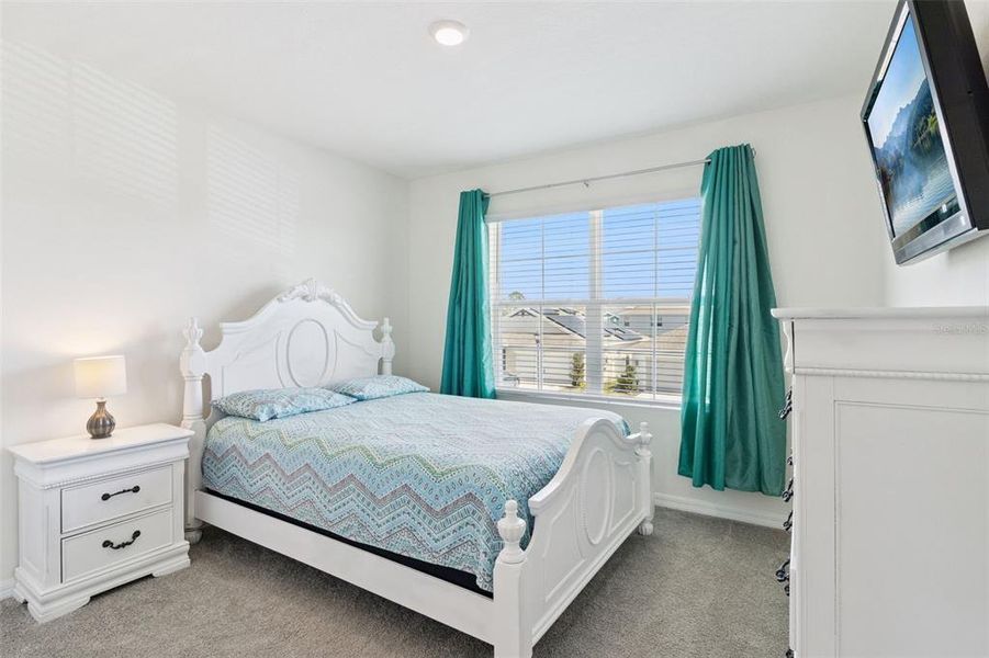 Furnished interior view inside a new home in Harmony at Lake Eloise, Winter Haven (Image 10).