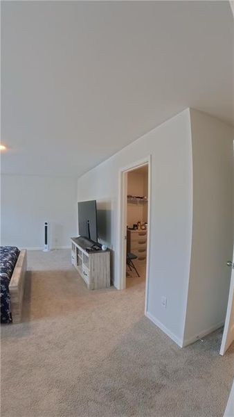 Image 27 of a home in .