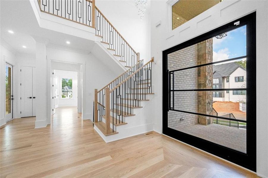 Spacious, unfurnished interior of a new home in Timber Rock Manor, Cumming (Image 74).