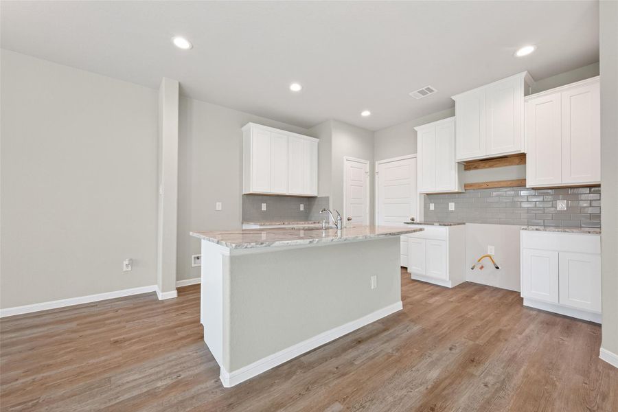 Furnished interior view inside a new home in Woodland Lakes, Huffman (Image 17). Furnished interior view inside a new home in Woodland Lakes, Huffman (Image 17).