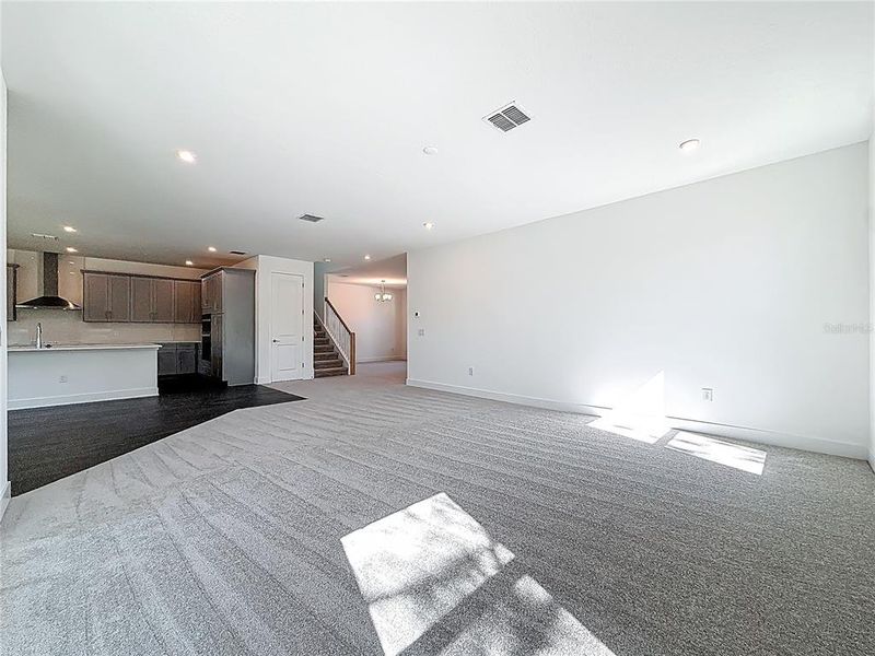Spacious, unfurnished interior of a new home in , Tampa (Image 79). Spacious, unfurnished interior of a new home in , Tampa (Image 79).