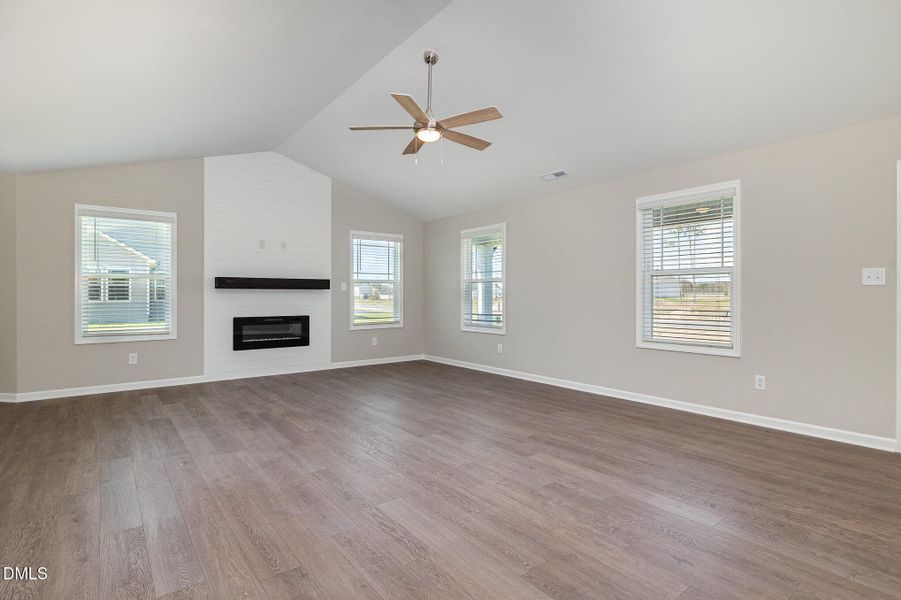 005_img_3624-edit_693