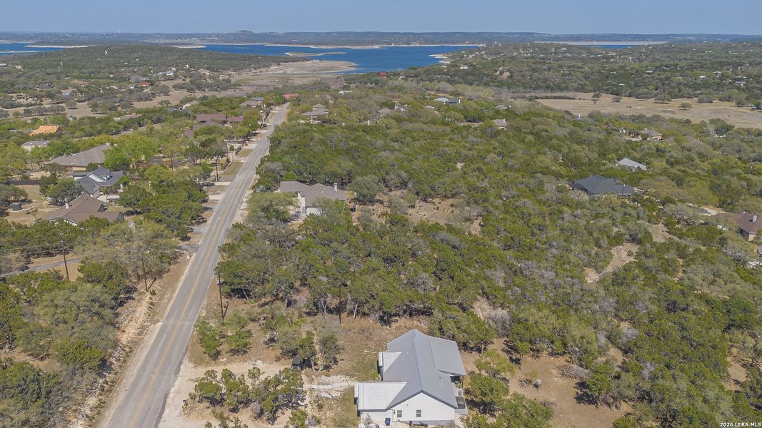 Natural landscape and outdoor views near in Canyon Lake (Image 6). Natural landscape and outdoor views near in Canyon Lake (Image 6).