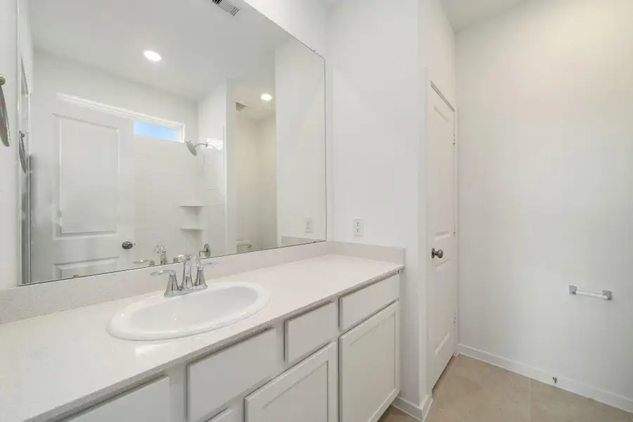 Furnished interior view inside a new home in Lago Mar: Fairway Collections, Texas City (Image 8). Furnished interior view inside a new home in Lago Mar: Fairway Collections, Texas City (Image 8).