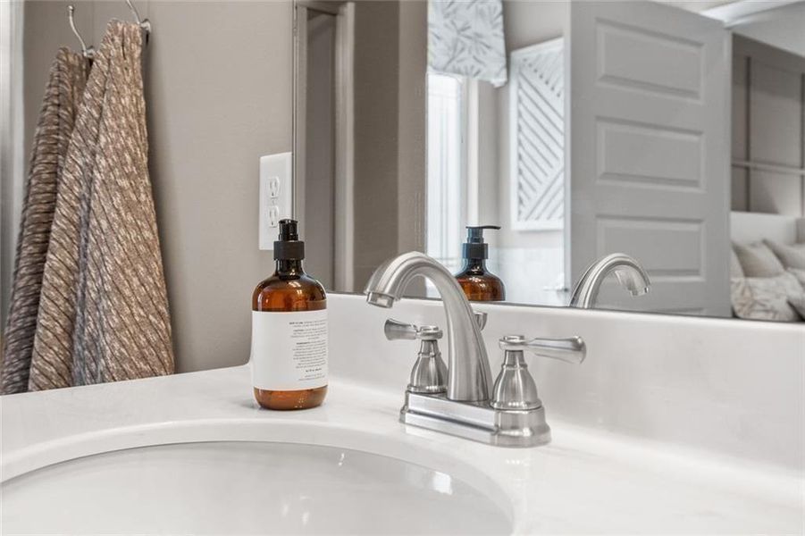 Close-up of interior finishes inside a home in Summerfield Place, Carrollton (Image 19).