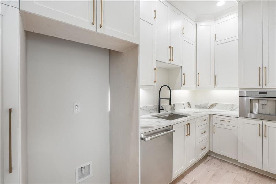 Furnished interior view inside a new home in , Alpharetta (Image 11). Furnished interior view inside a new home in , Alpharetta (Image 11).