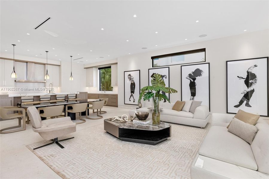 Furnished interior view inside a new home in , Fort Lauderdale (Image 55).