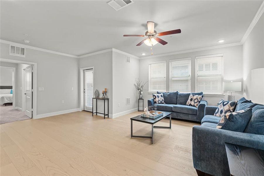 Image 33 of a home in . Image 33 of a home in .