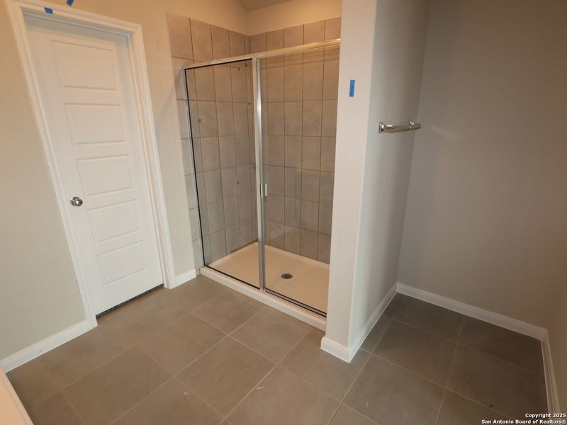 Image 34 of a home in Agave.