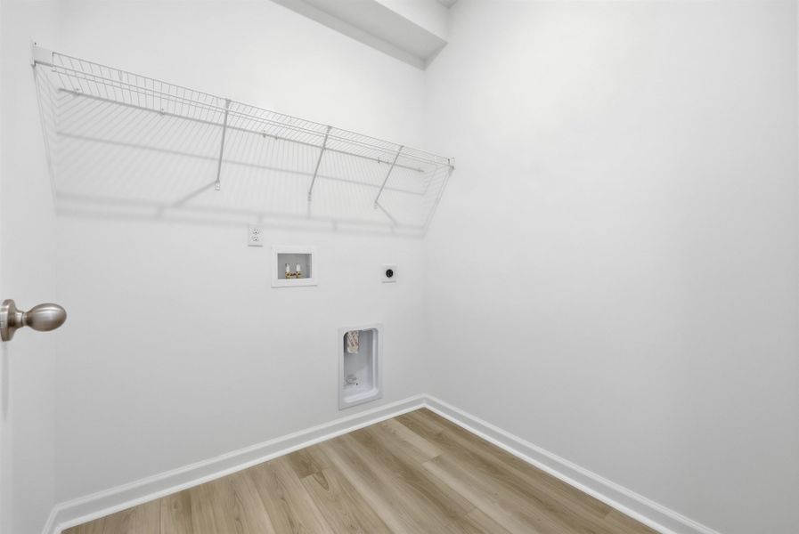 Spacious, unfurnished interior of a new home in Edgefield, Loris (Image 24). Spacious, unfurnished interior of a new home in Edgefield, Loris (Image 24).