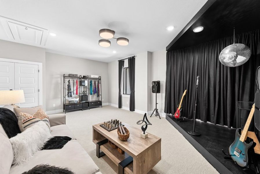 Representative furnished interior of a home built from the Emory by Scott Felder Homes in Leander Estates, Leander (Image 50).