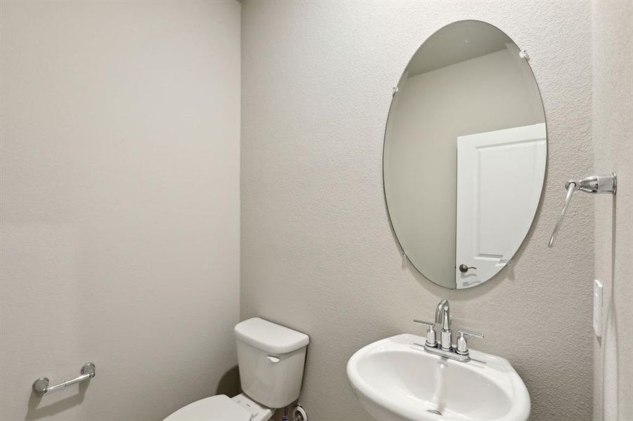 Photo is not of the actual home, but is an inspirational photo of builder’s model home and may depict options, furnishings, and/or decorator features that are not included. Photo is not of the actual home, but is an inspirational photo of builder’s model home and may depict options, furnishings, and/or decorator features that are not included.