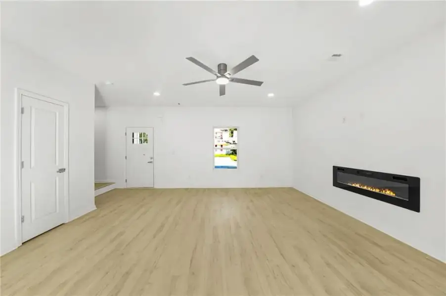 Spacious, unfurnished interior of a new home in , Stockbridge (Image 21). Spacious, unfurnished interior of a new home in , Stockbridge (Image 21).